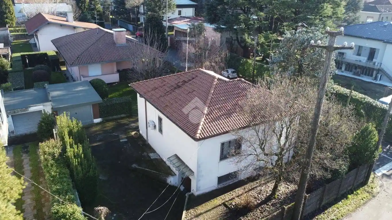 Villa in vendita a Cerro Maggiore