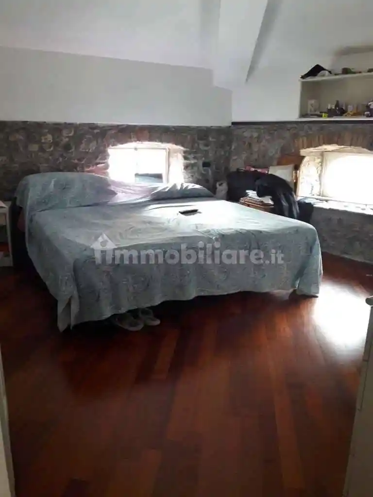 Appartamento in affitto a Sarzana