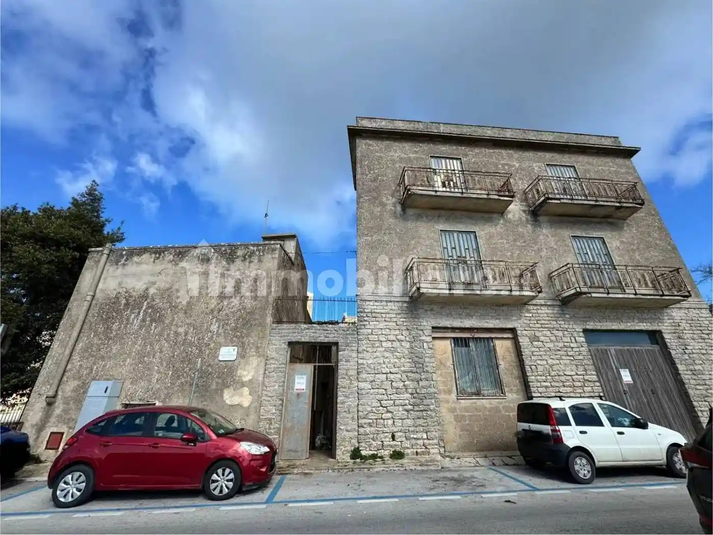 Palazzo - Edificio in vendita a Erice