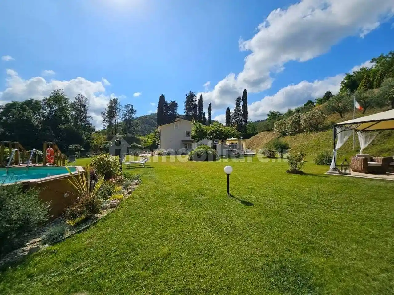 Villa in vendita a Camaiore