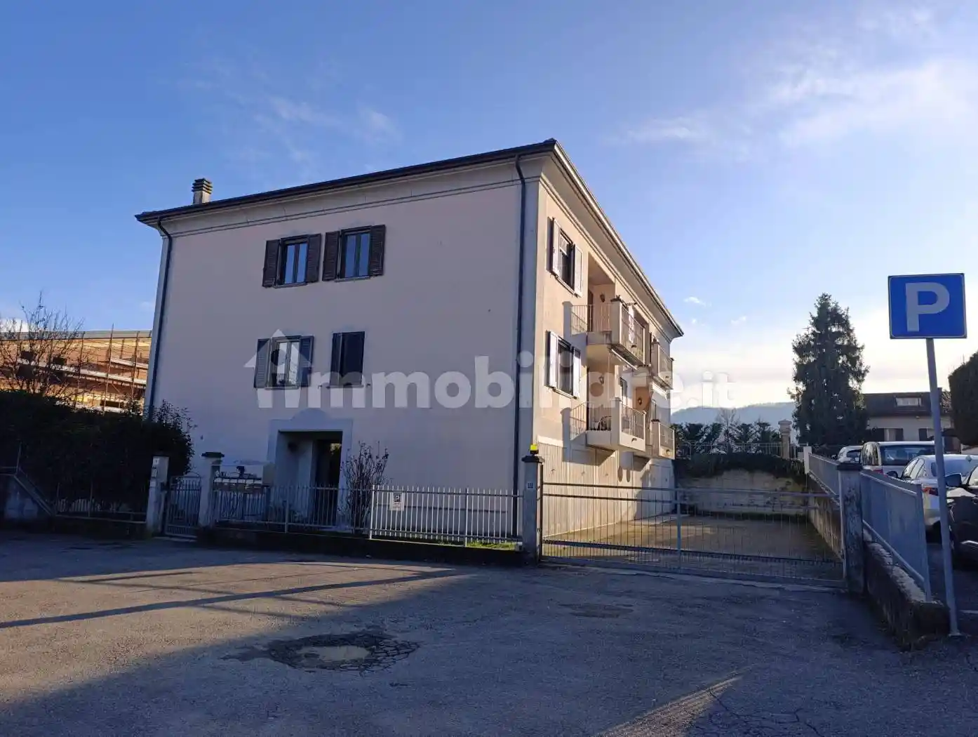 Appartamento in vendita a Varano de' Melegari