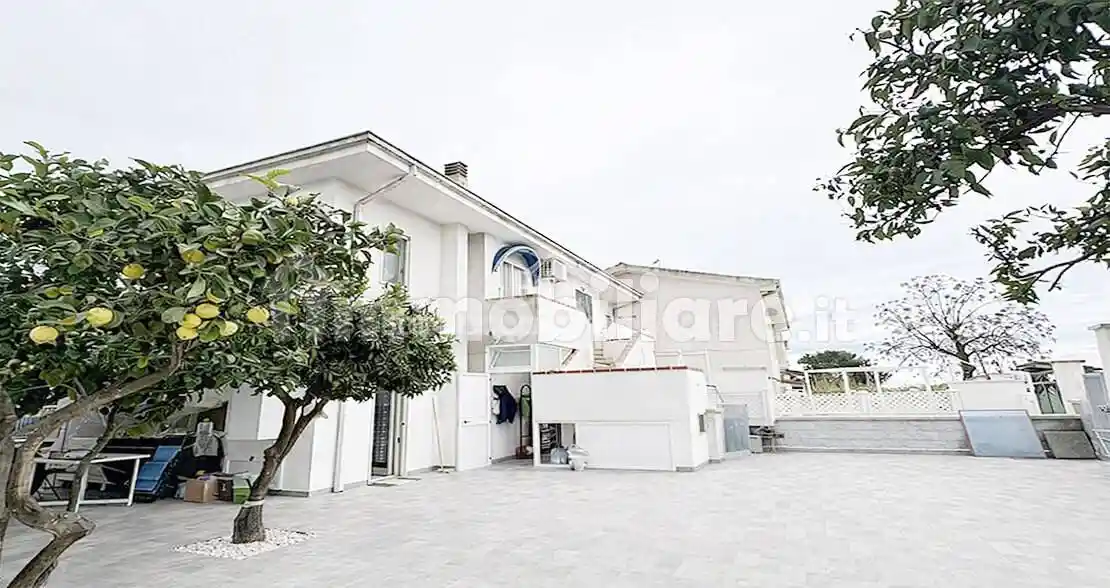Villa in vendita a Calopezzati