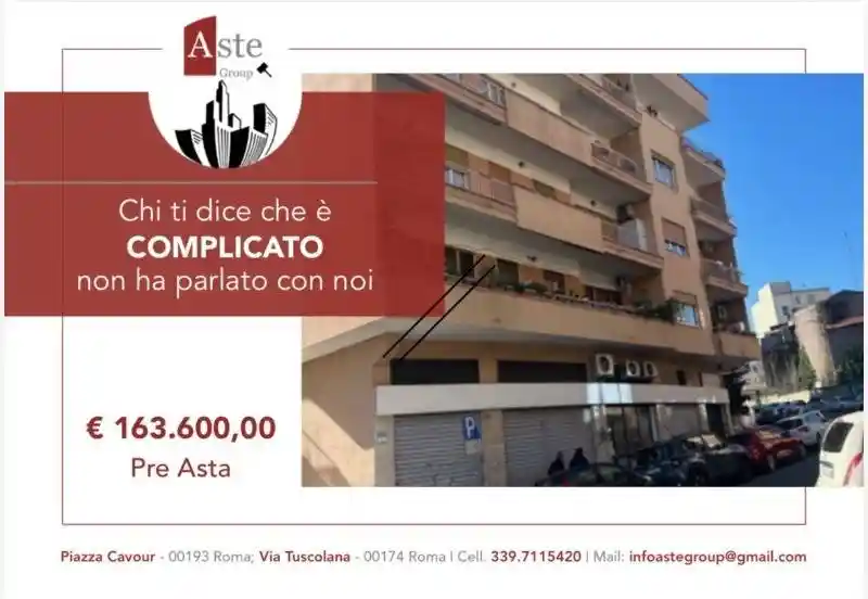Appartamento in vendita a Roma
