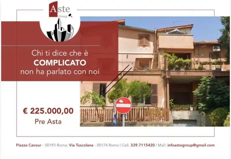 Appartamento in vendita a Roma