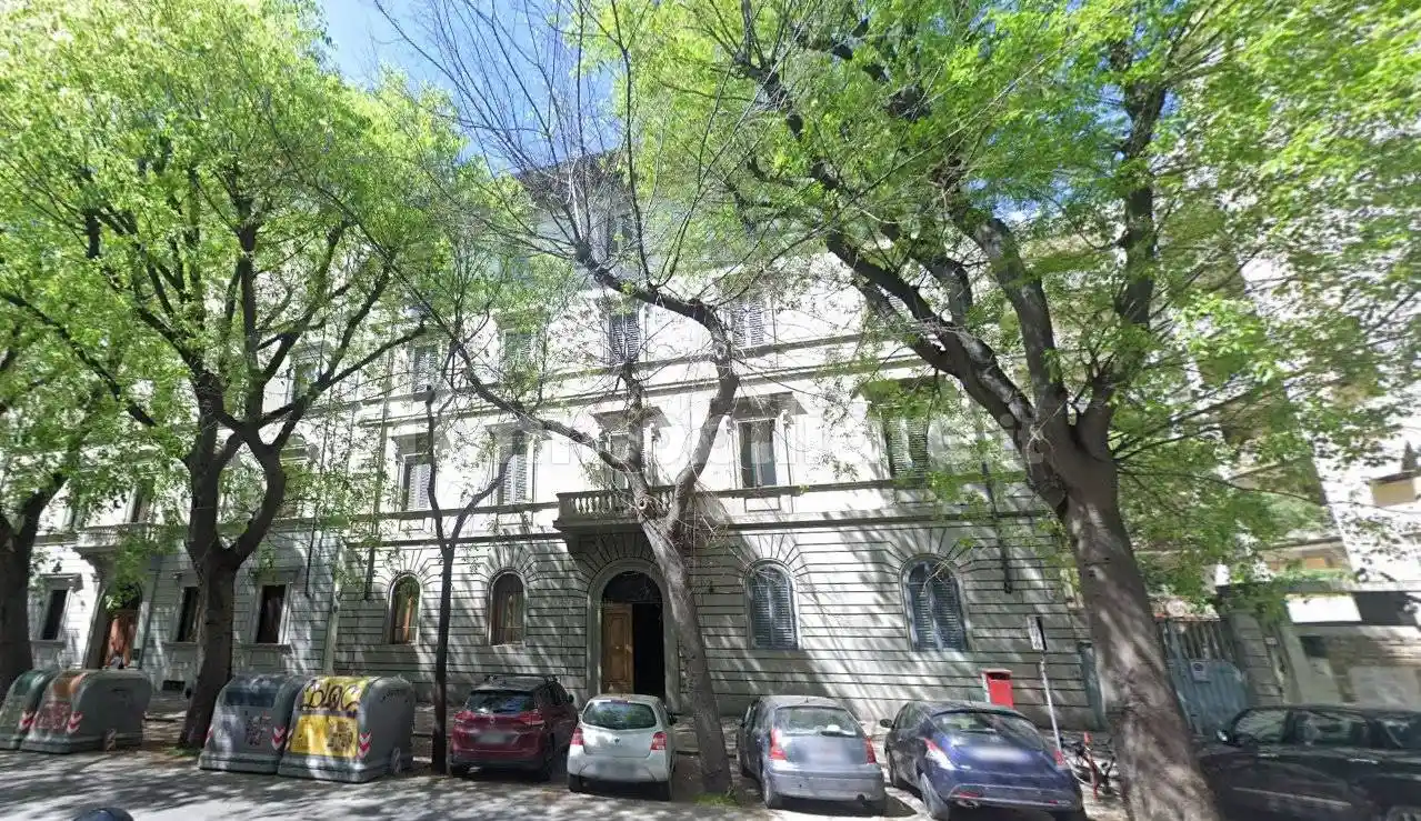 Appartamento in vendita a Firenze