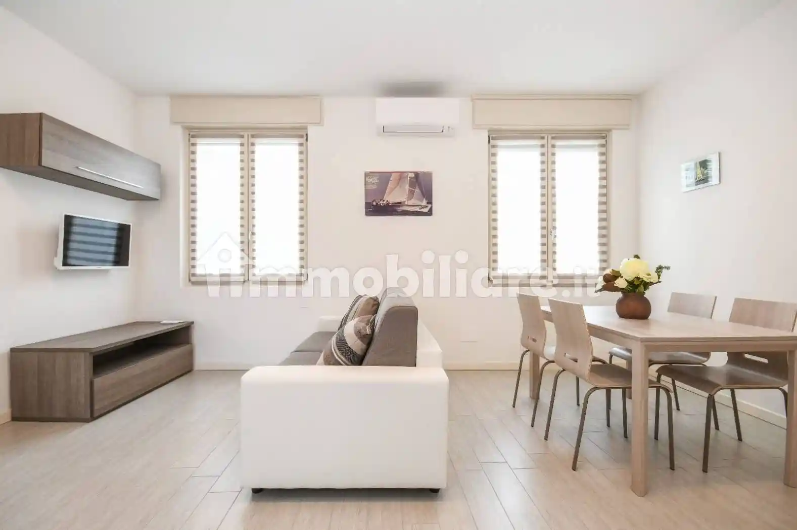 Appartamento in affitto a Desenzano del Garda