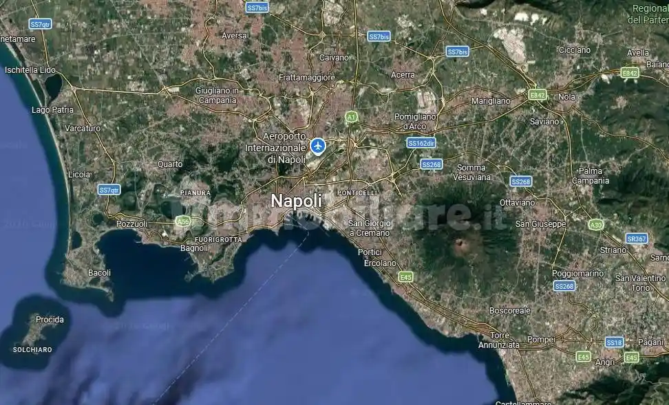 Appartamento in vendita a Napoli