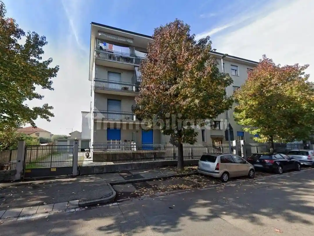 Appartamento in vendita a Caponago