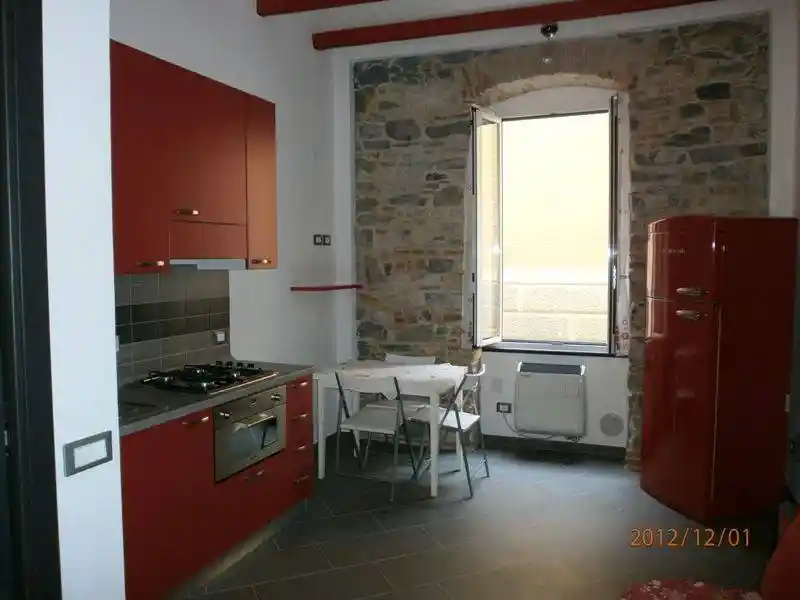 Appartamento in affitto a Imperia