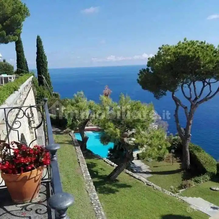 Villa in vendita a Ventimiglia