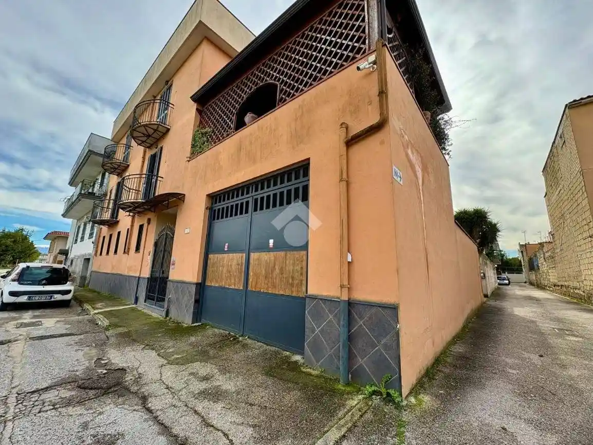 Villa in vendita a Caivano