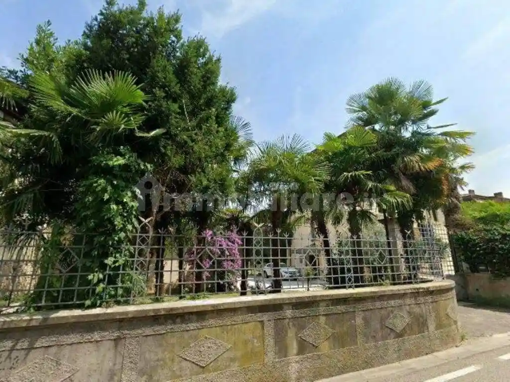 Villa in vendita a Affi