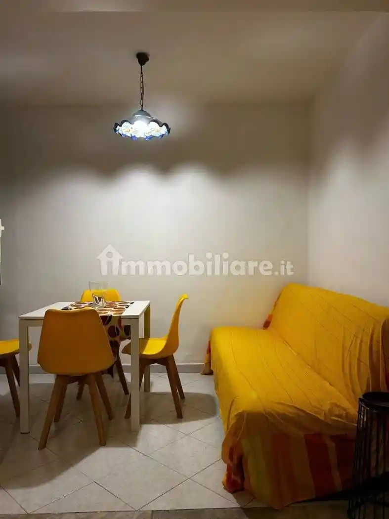 Appartamento in affitto a Napoli