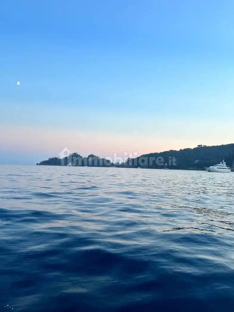 Appartamento in affitto a Rapallo