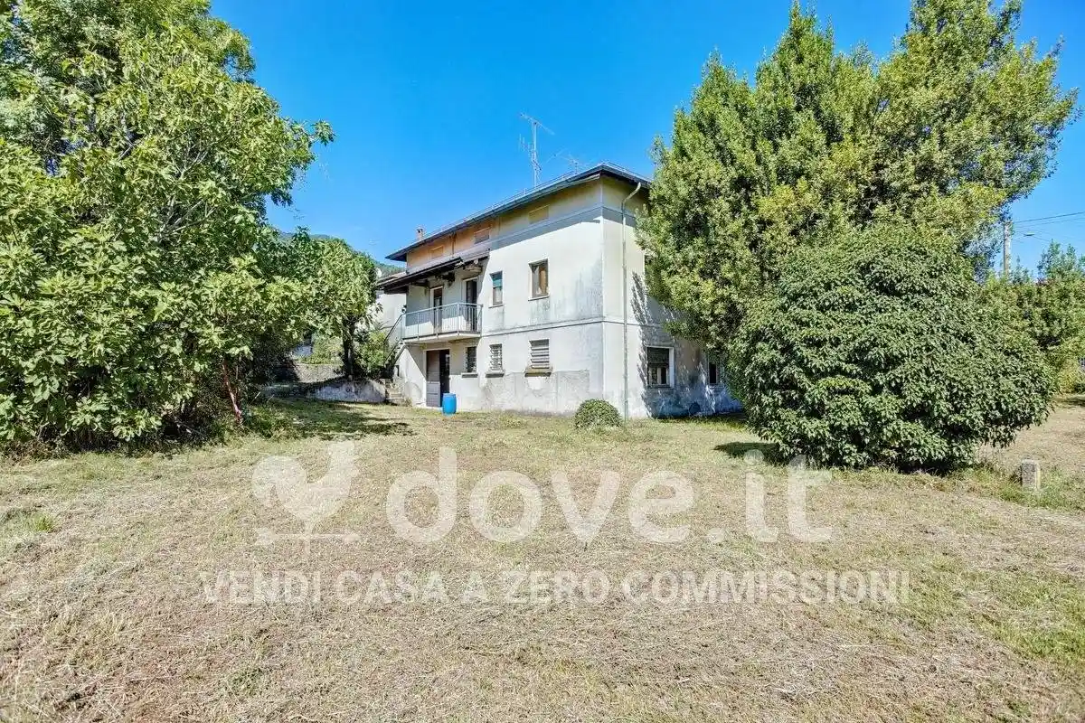 Villa in vendita a Cittiglio