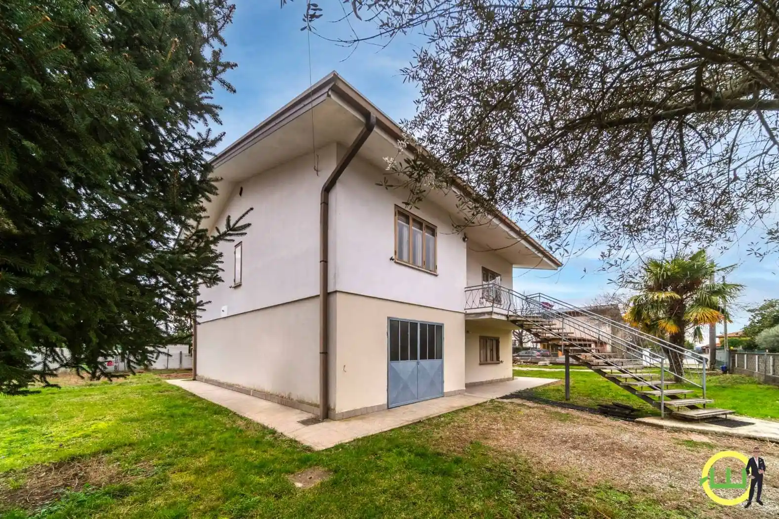 Villa in vendita a Capriva del Friuli