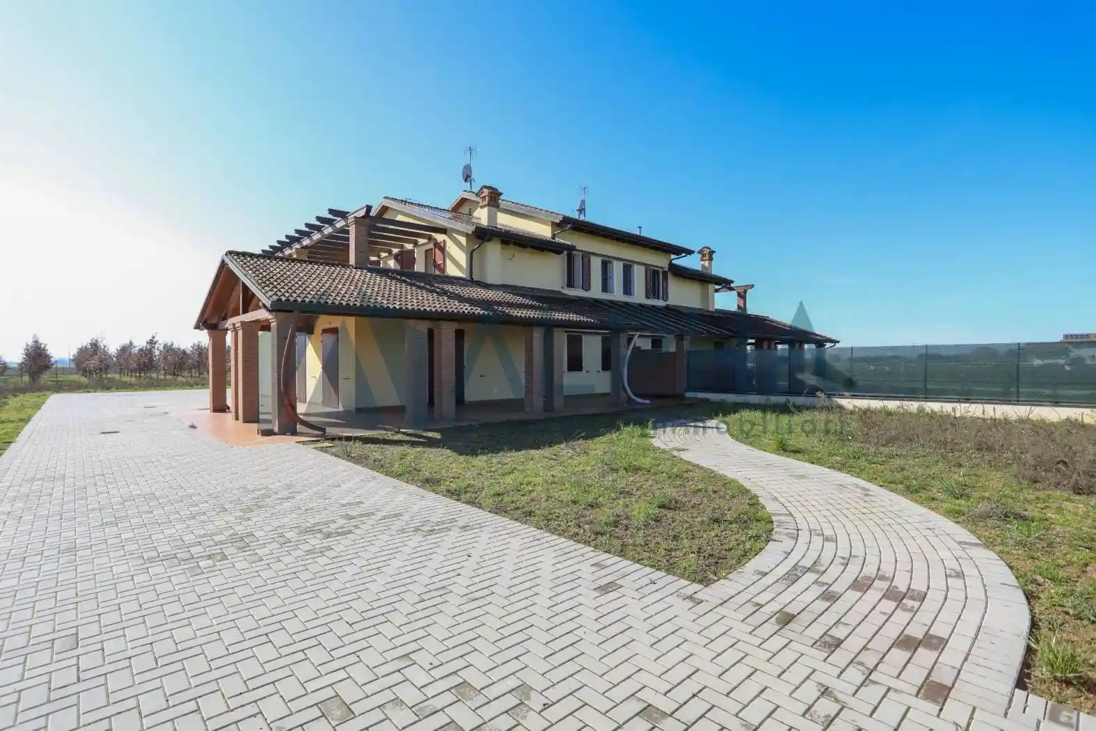 Villa in vendita a Cesenatico