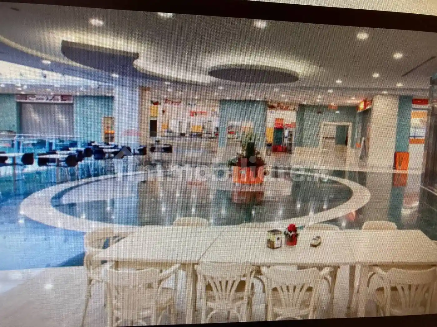 Palazzo - Edificio in vendita a Torino