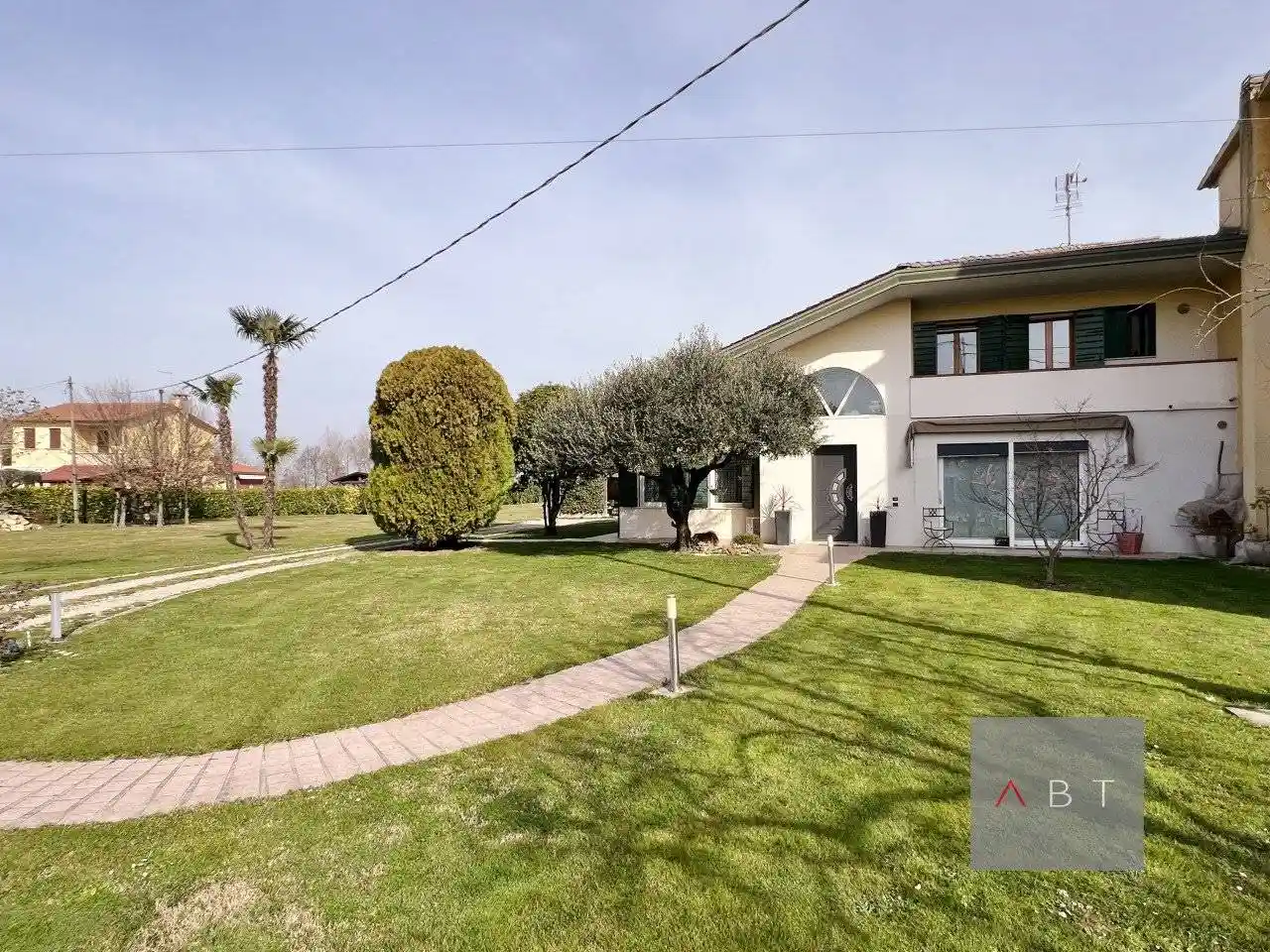 Villa in vendita a Loreggia