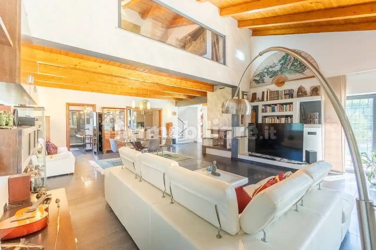 Villa in vendita a Roma