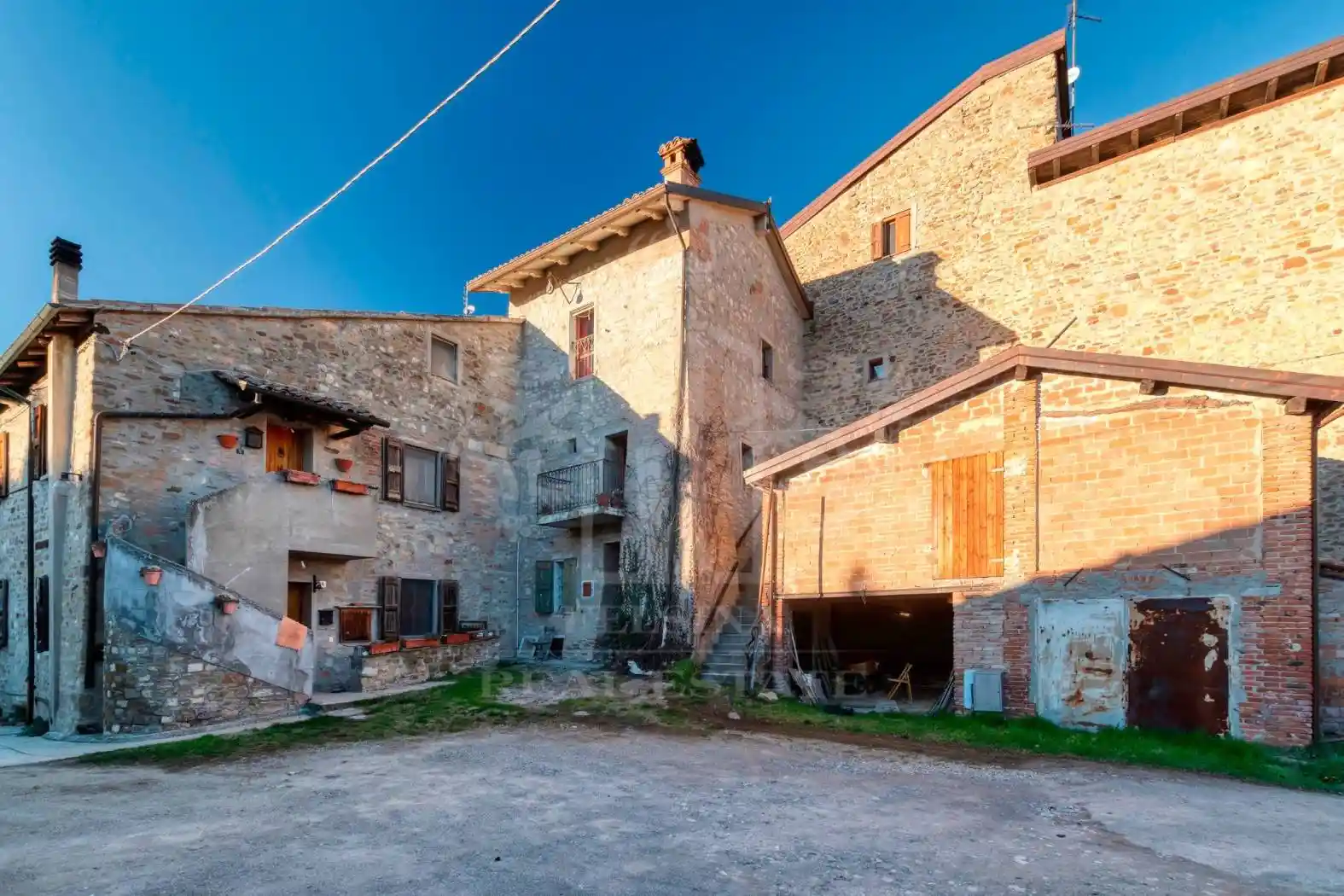 Appartamento in vendita a Monte San Pietro
