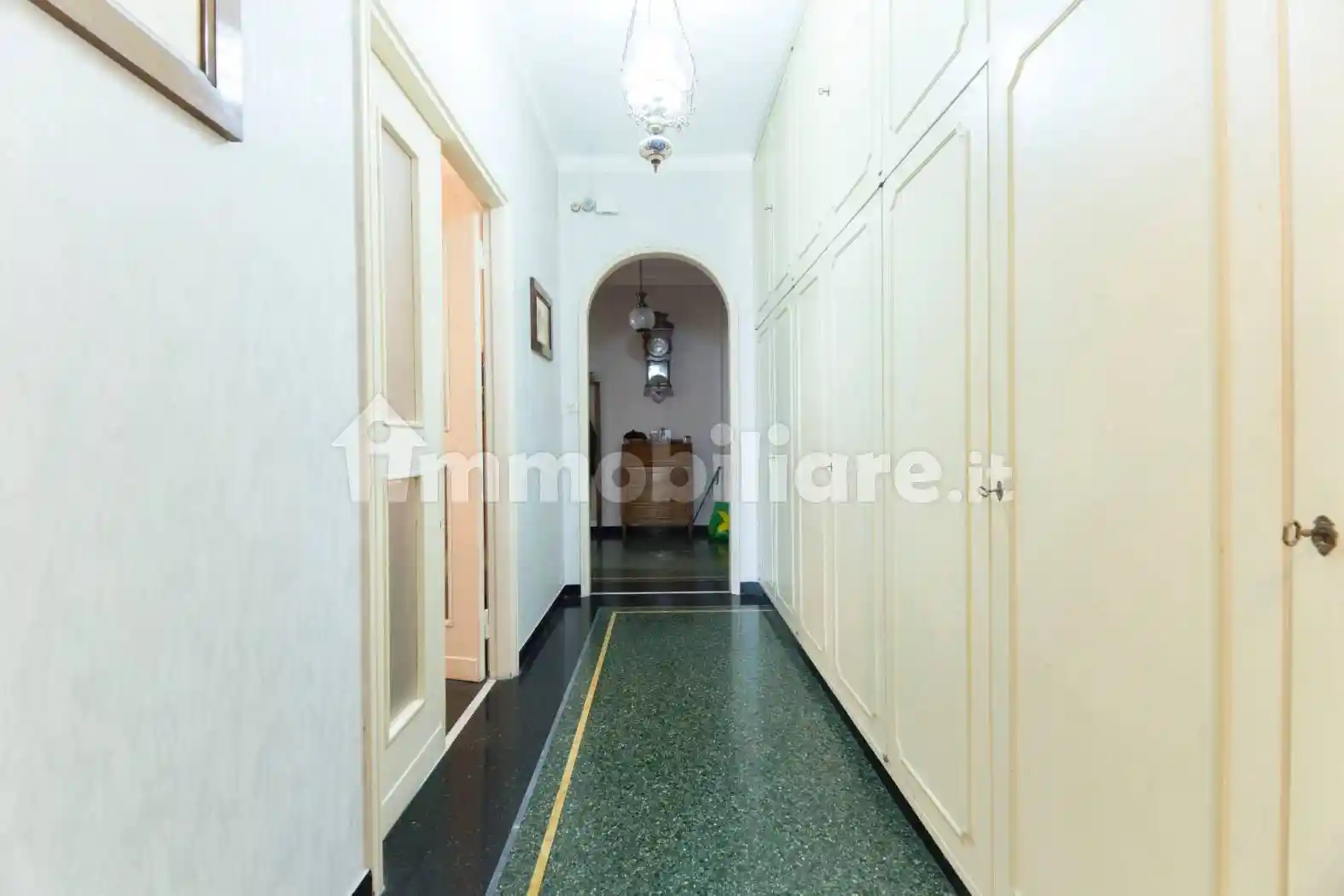 Appartamento in vendita a Genova