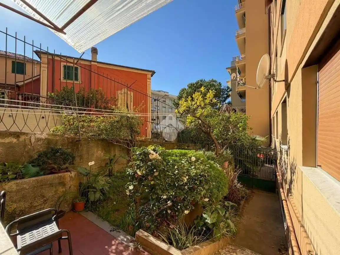 Appartamento in vendita a Genova