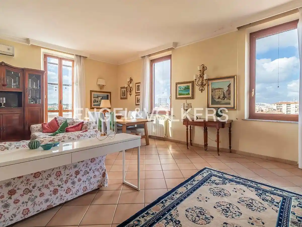 Appartamento in vendita a Roma