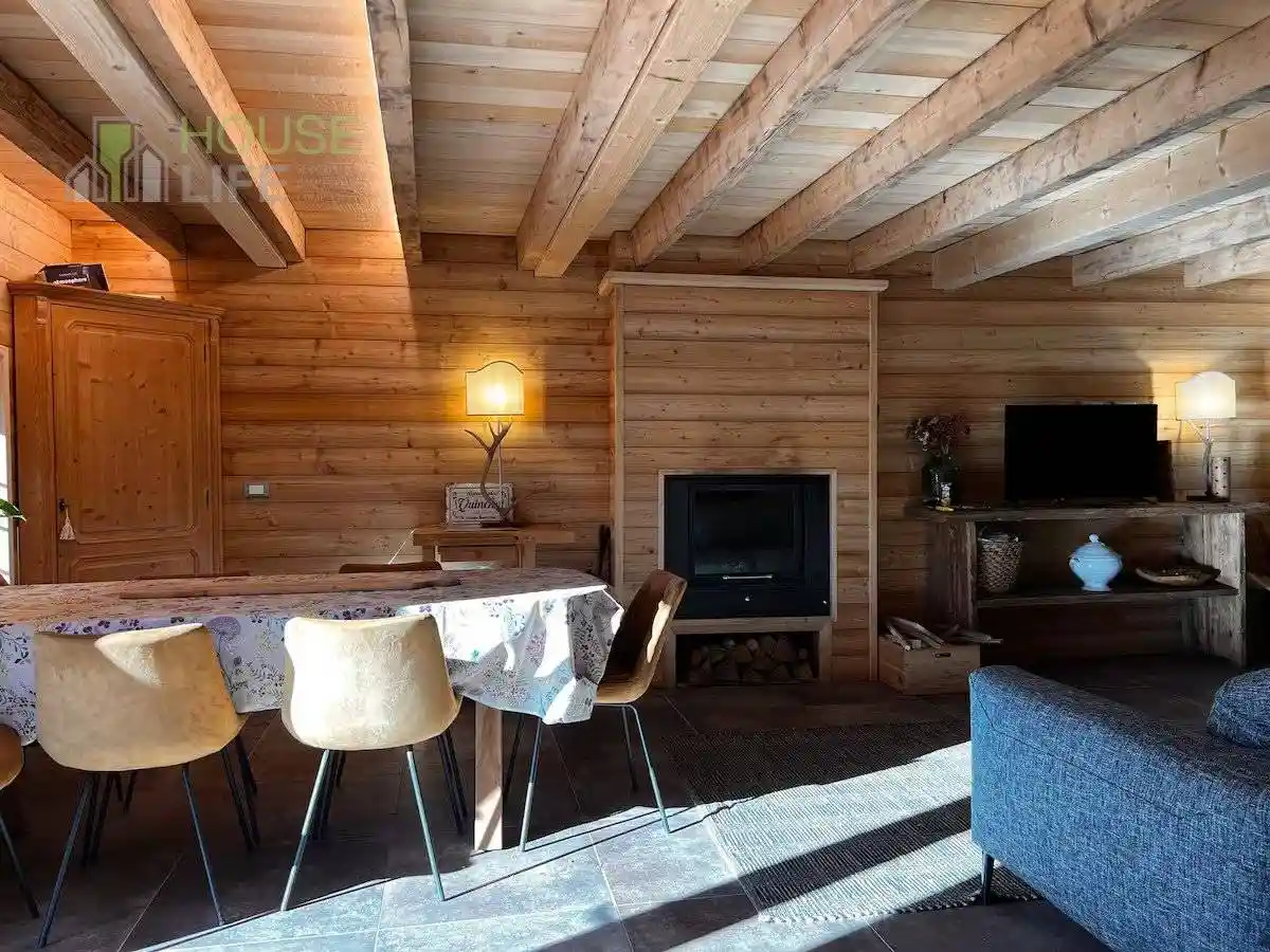 Villa in vendita a Roana