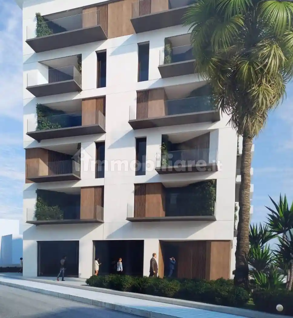 Appartamento in affitto a Trani