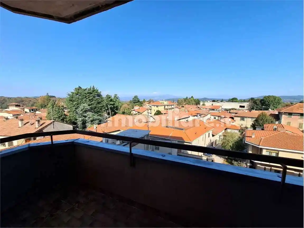 Appartamento in vendita a Golasecca