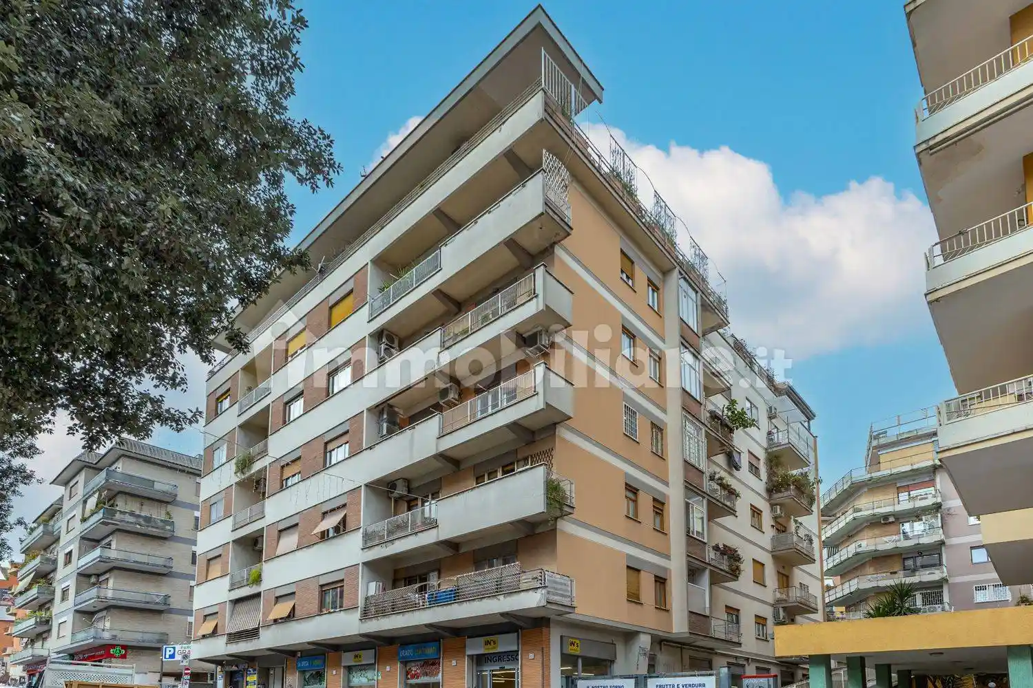 Appartamento in vendita a Roma