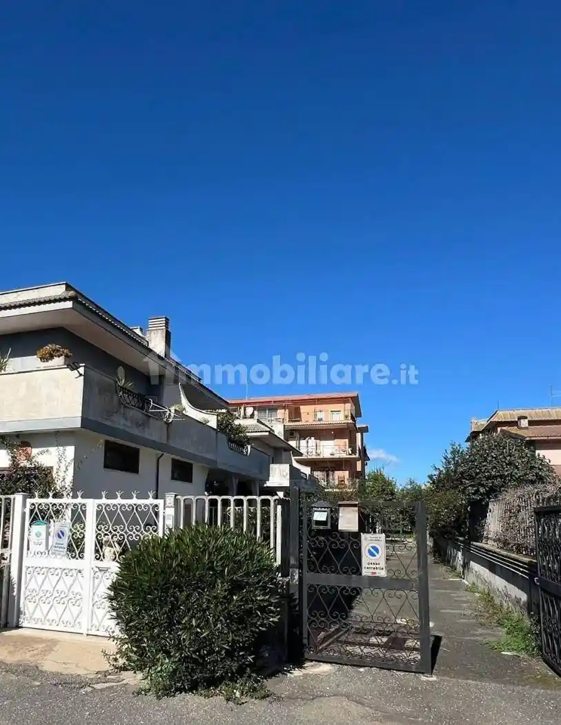 Villa in vendita a Ladispoli