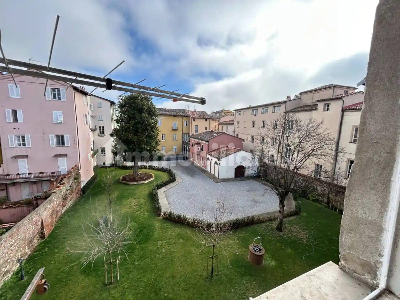 Appartamento in vendita a Lucca