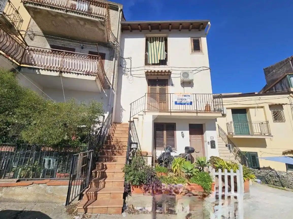 Appartamento in vendita a Palermo