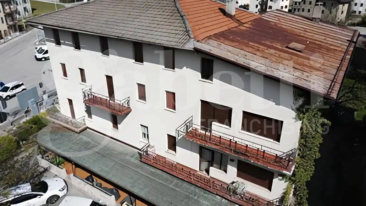 Palazzo - Edificio in vendita a Vigo di Cadore