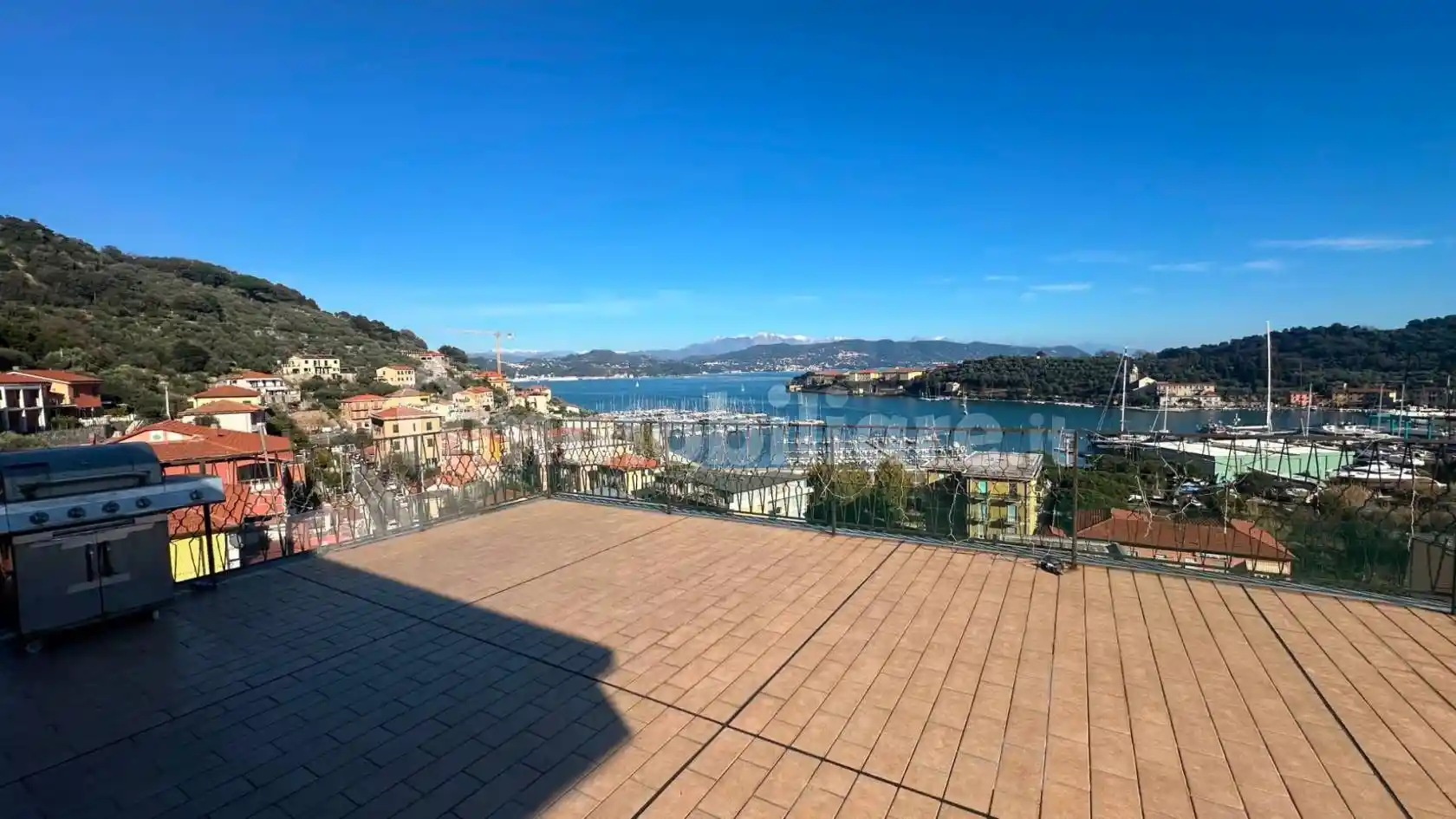 Appartamento in vendita a Portovenere