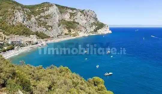 Attico - Mansarda in vendita a Finale Ligure