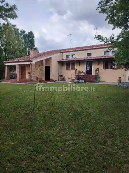 Villa in vendita a Lendinara