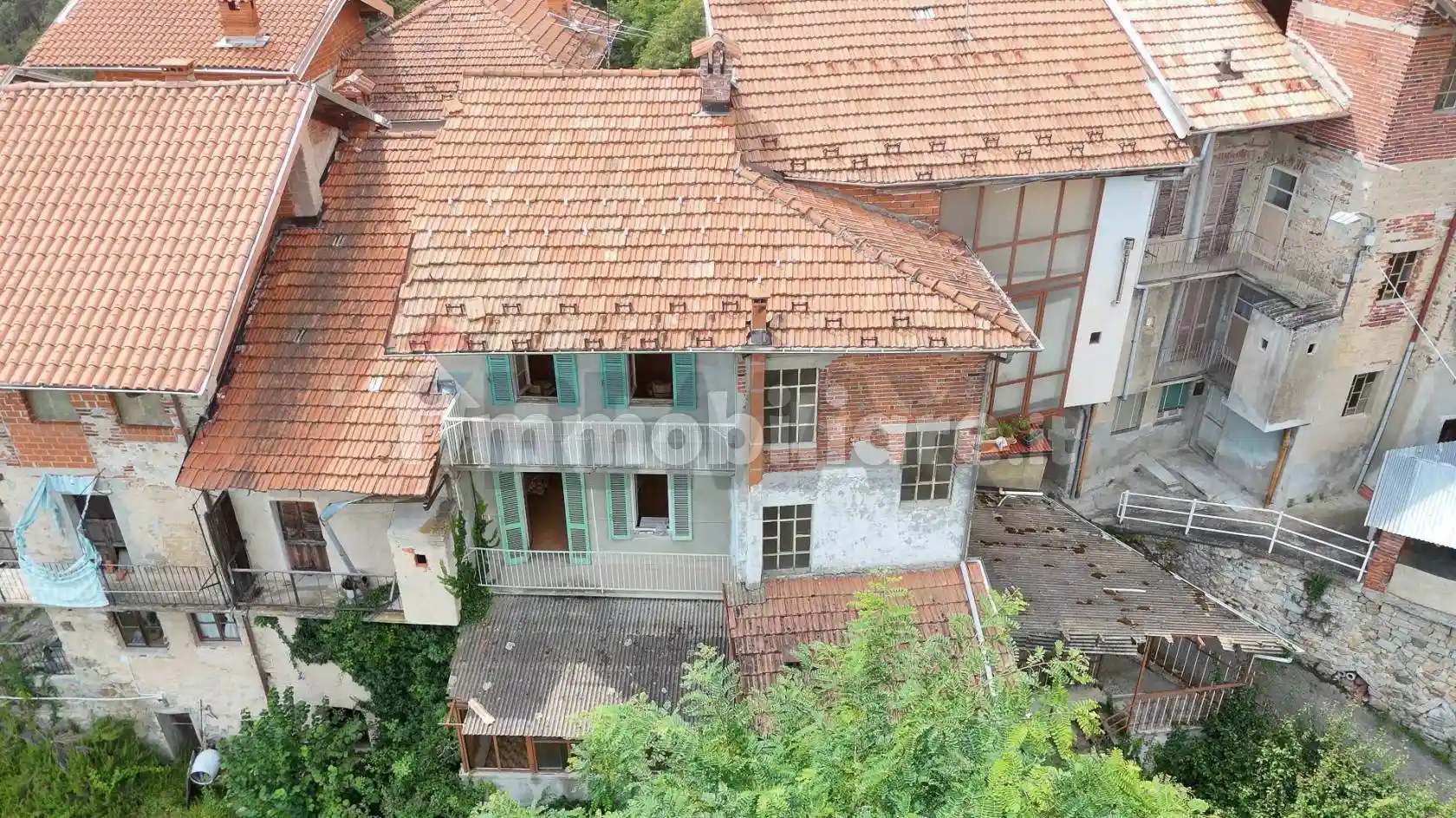 Villetta a schiera in vendita a Valdilana