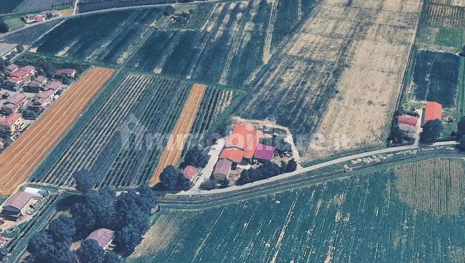 Rustico - Casale in vendita a Ravarino