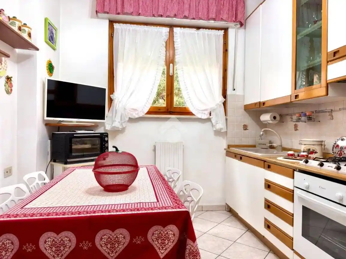 Appartamento in vendita a Livorno