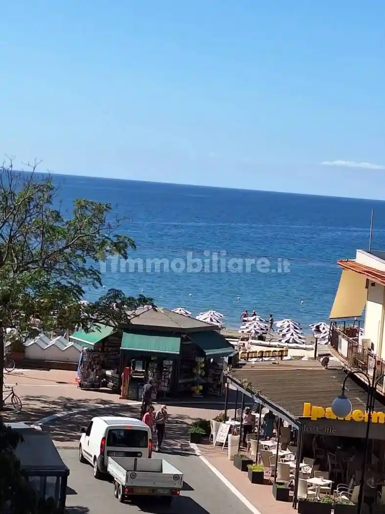 Appartamento in vendita a Follonica