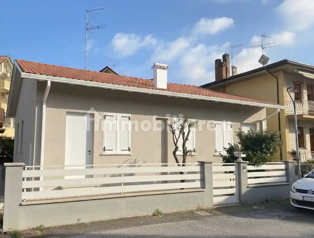 Casa indipendente in vendita a Cesenatico