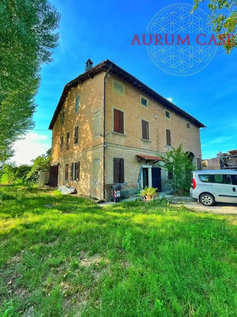 Rustico - Casale in vendita a Nonantola