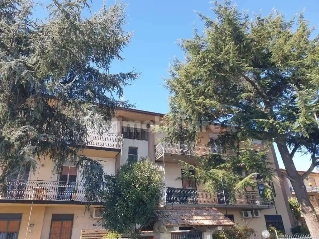 Appartamento in vendita a Gravina di Catania
