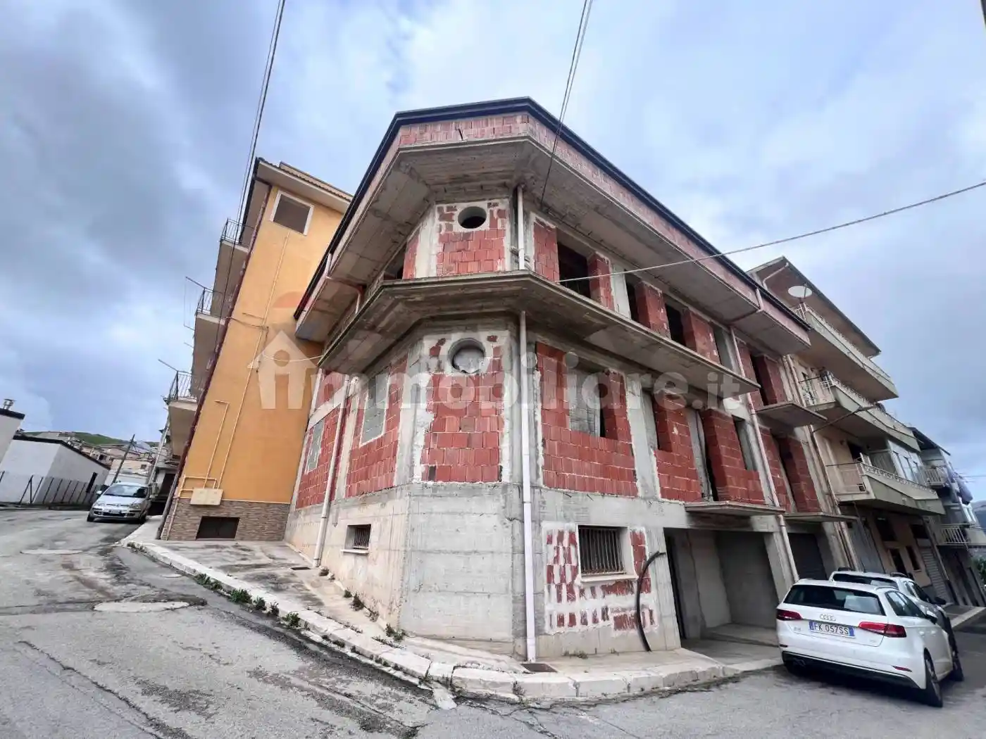 Casa indipendente in vendita a Marineo