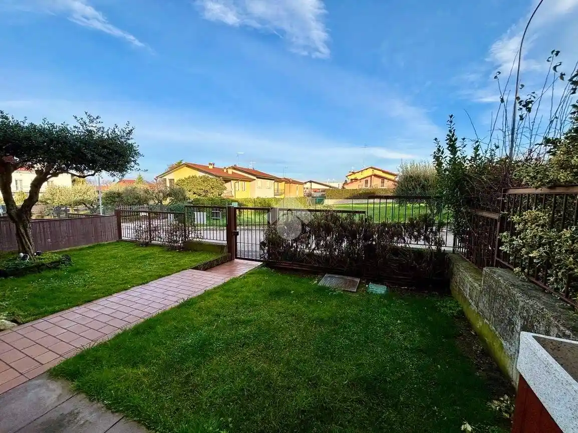 Appartamento in vendita a Sona