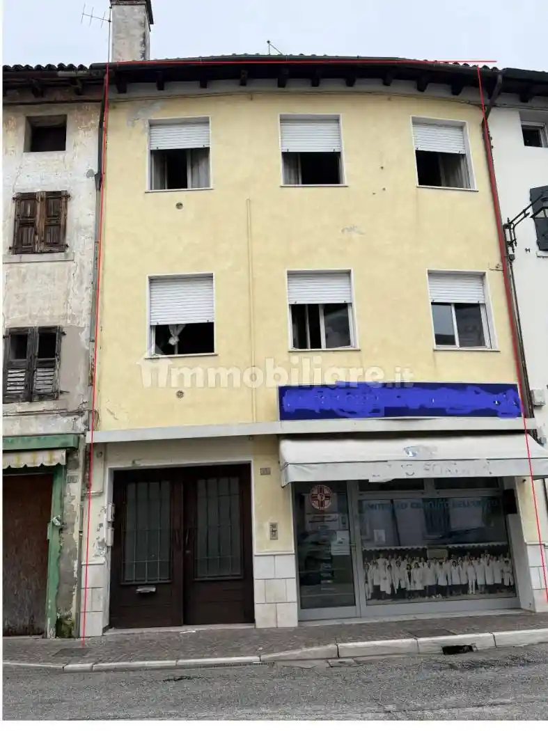 Palazzo - Edificio in vendita a San Vito al Tagliamento