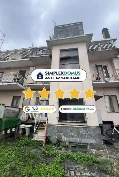 Appartamento in vendita a Novara